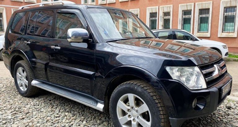 pajero-0